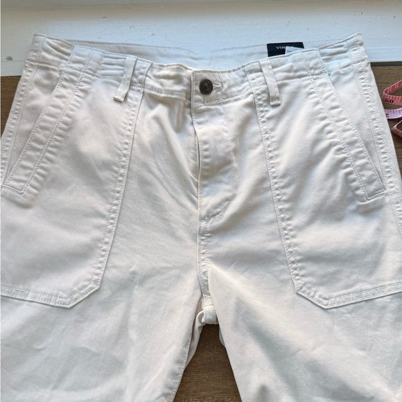 Vince Women’s High Waisted Ivory Cotton blend Pants 7/8  size 31 - Picture 2 of 10